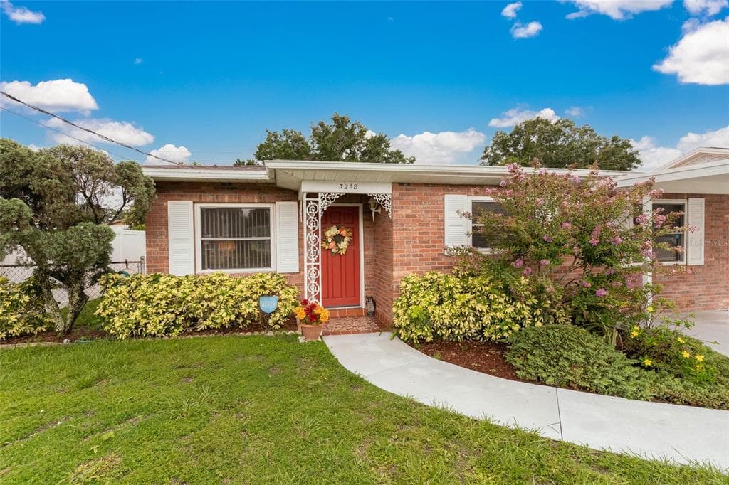 3218 W ABDELLA STREET TAMPA, FL 33607