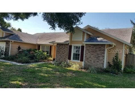 1401 HOLLEMAN DRIVE VALRICO, FL 33596