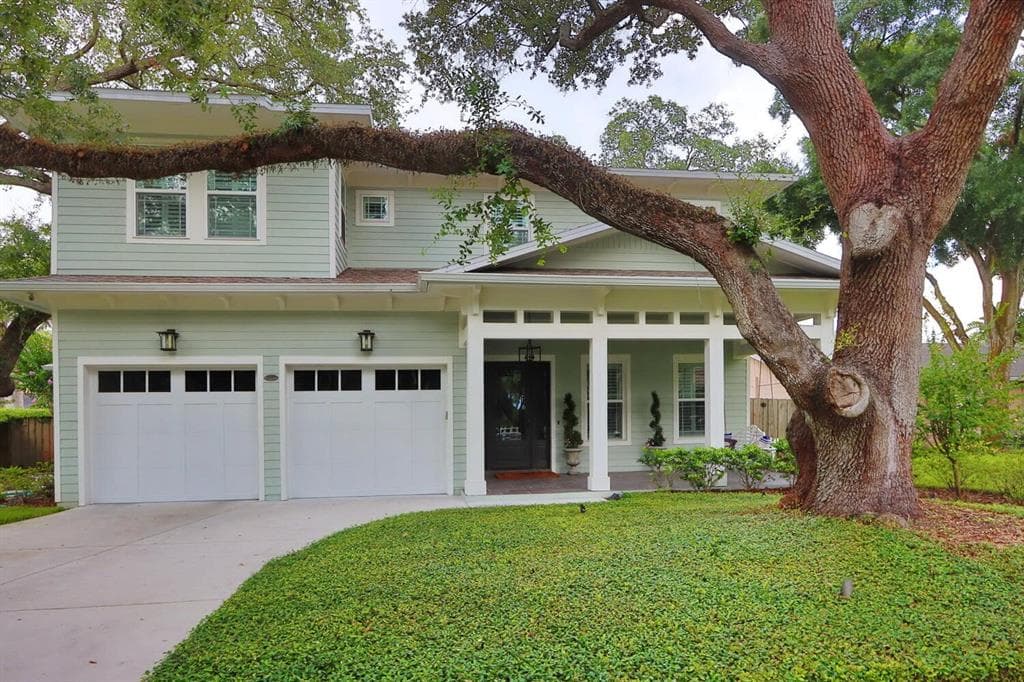 1012 S STERLING AVENUE