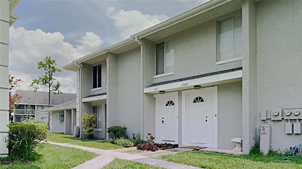 4371 WHITE PINE AVENUE UNIT 2 ORLANDO, FL 32811
