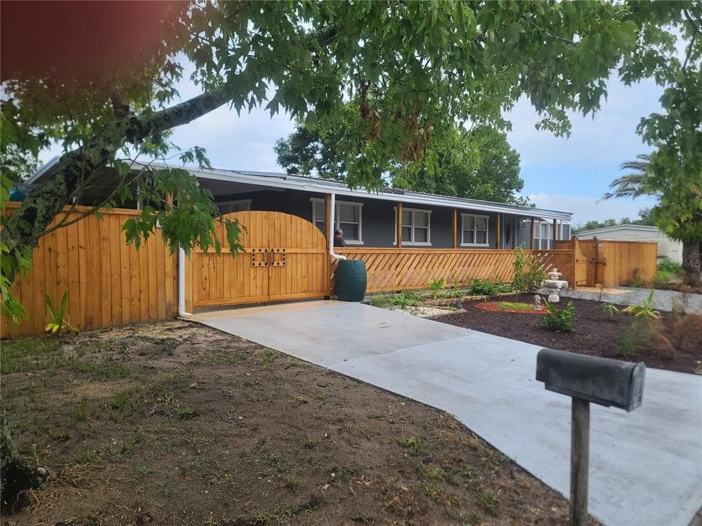 7607 KERRY STREET NEW PORT RICHEY, FL 34653