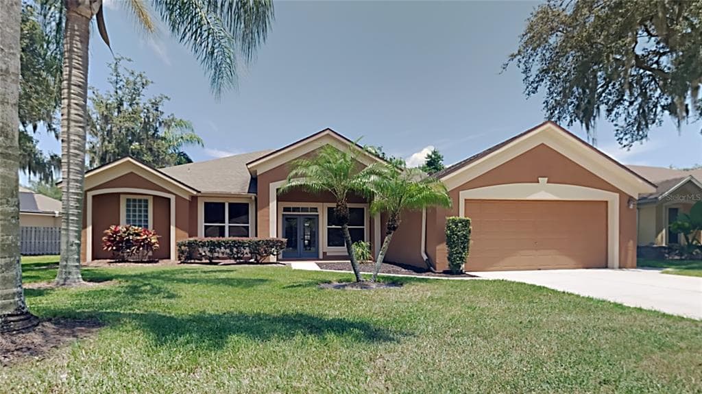 1063 SHIMMERING SAND DRIVE OCOEE, FL 34761