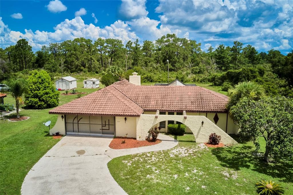3850 PARK AVENUE INDIAN LAKE ESTATES, FL 33855