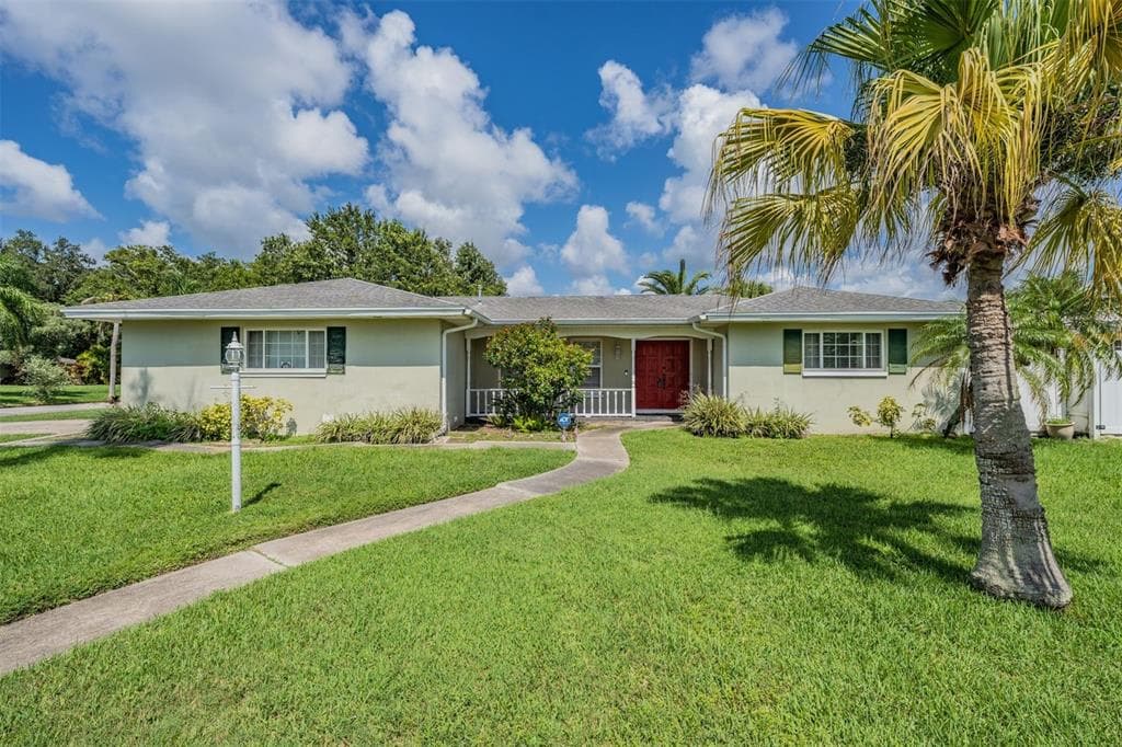 1101 WOODSIDE AVENUE CLEARWATER, FL 33756