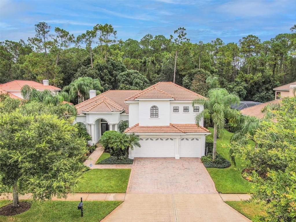 9519 TREE TOPS LAKE RD