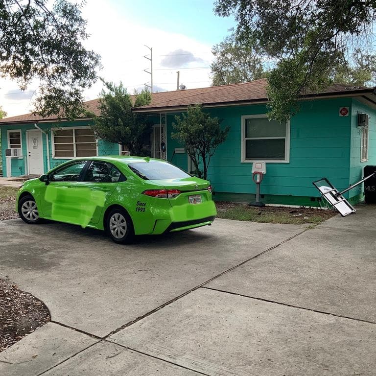6525 1ST AVENUE S ST PETERSBURG, FL 33707