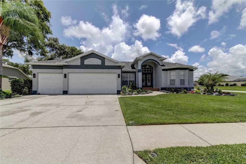 3476 LITTLELEAF COURT SPRING HILL, FL 34609