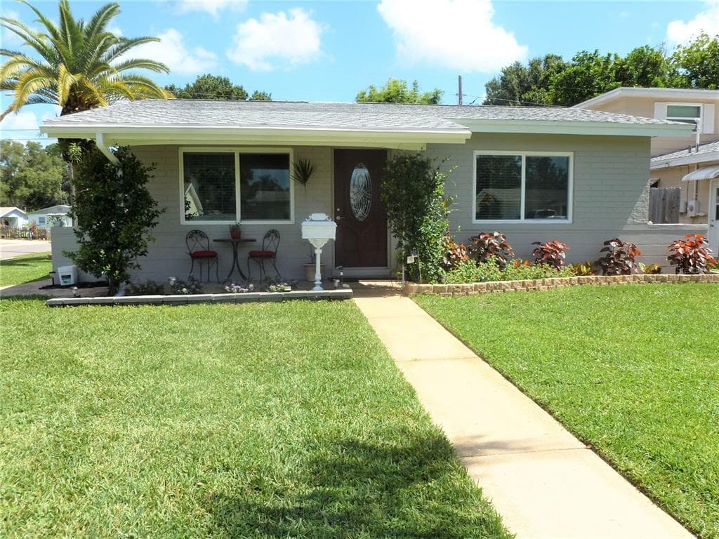 5351 17TH AVENUE N ST PETERSBURG, FL 33710