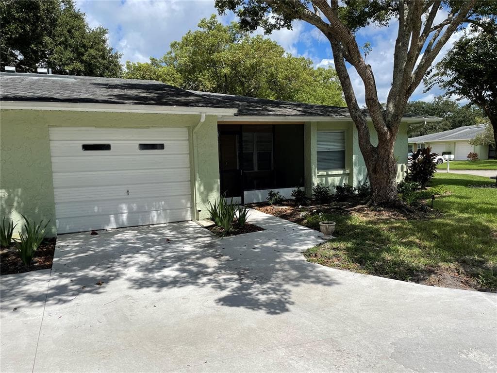 2801 ORANGE TREE CIRCLE N UNIT C PALM HARBOR, FL 34684