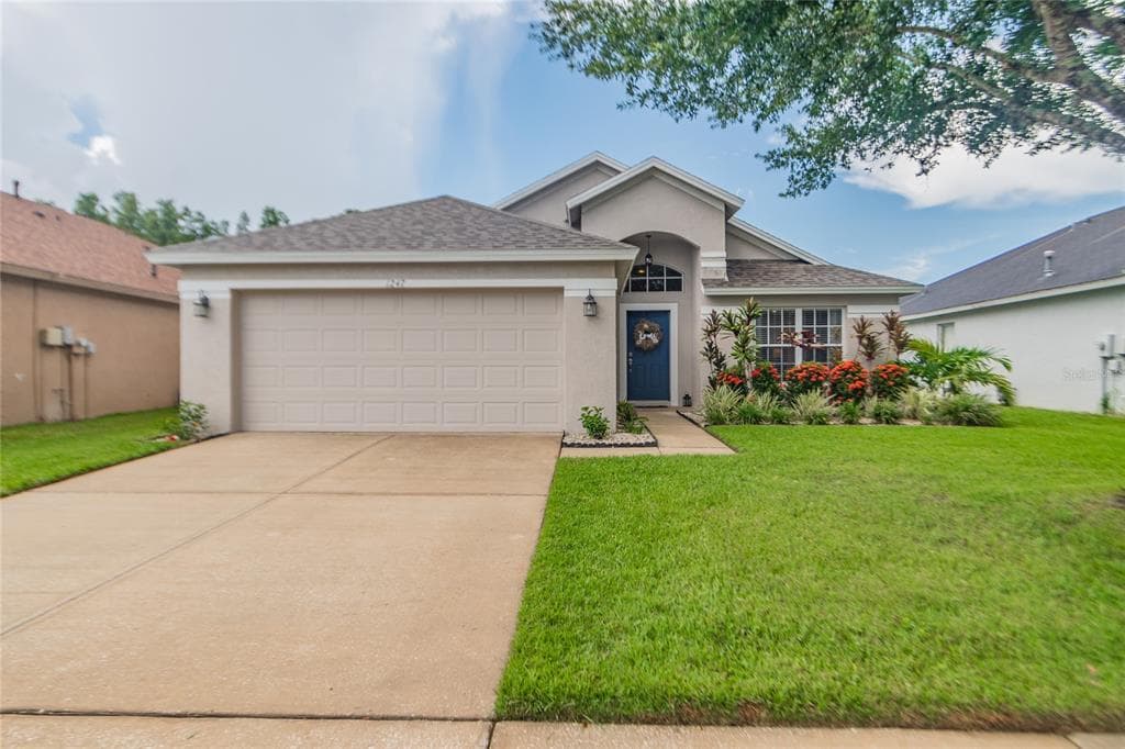 1247 ATTICUS COURT ZEPHYRHILLS, FL 33543