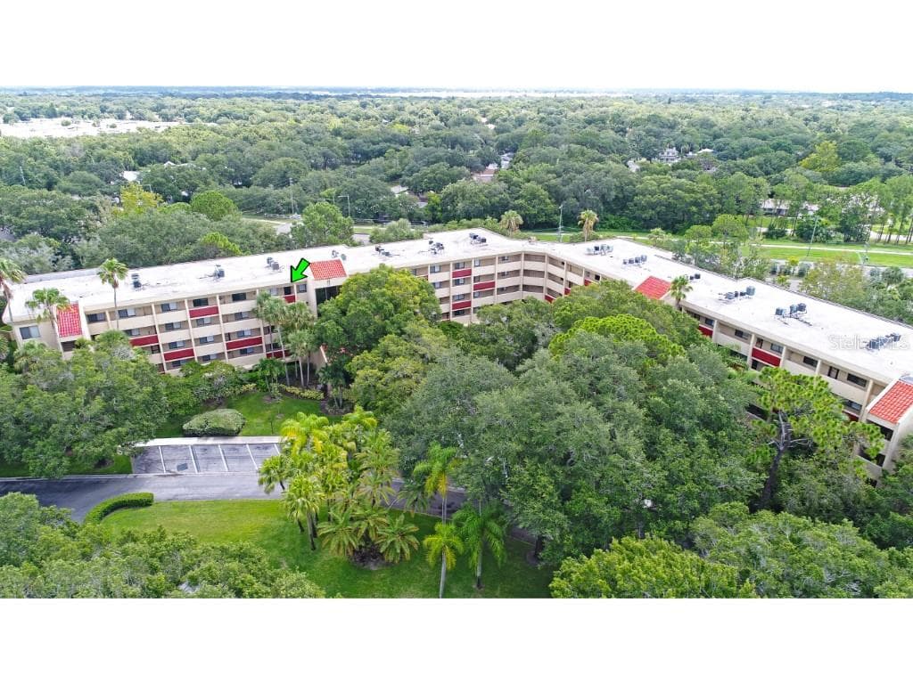 3062 EASTLAND BOULEVARD UNIT 403 CLEARWATER, FL 33761