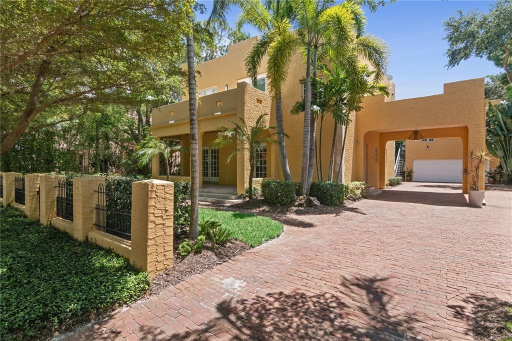 1910 WEBBER STREET SARASOTA, FL 34239