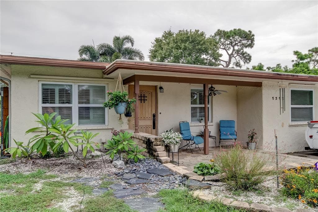 1312 BARRY STREET CLEARWATER, FL 33756