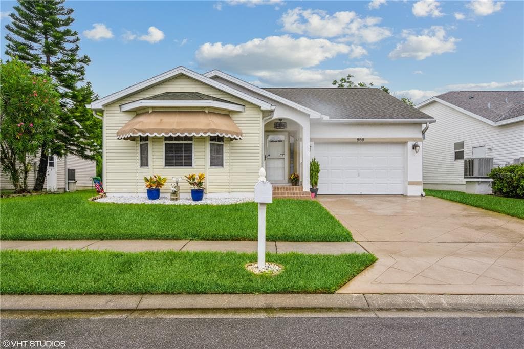 569 SALMON COURT OLDSMAR, FL 34677