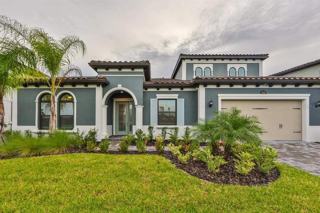 18201 PINE HAMMOCK BOULEVARD LUTZ, FL 33548