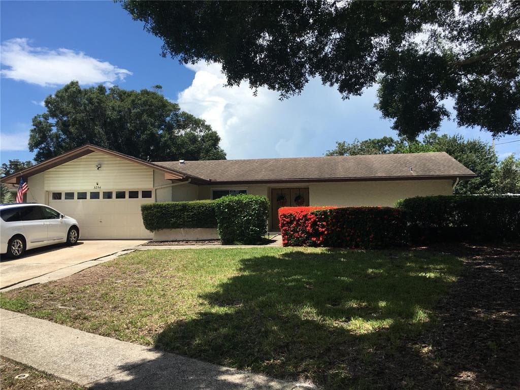 3256 FOX HILL DRIVE CLEARWATER, FL 33761