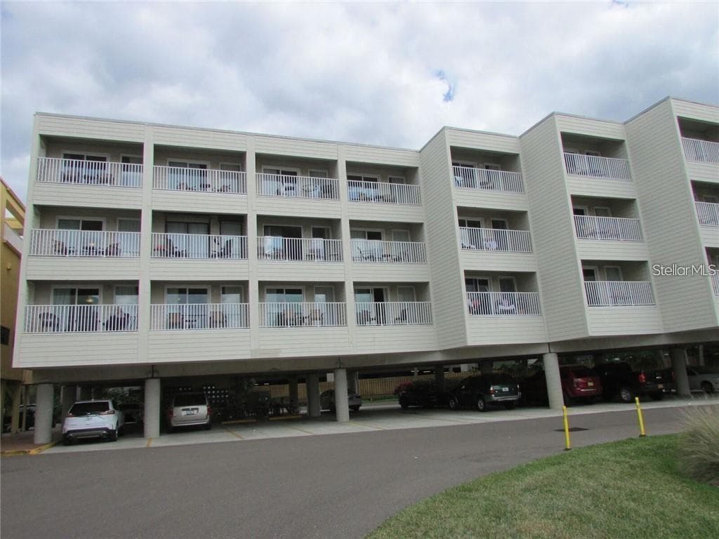 2506 N ROCKY POINT DRIVE UNIT 455 TAMPA, FL 33607