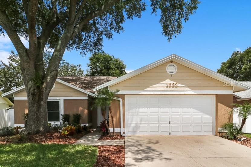 1532 GARDNER DRIVE LUTZ, FL 33559