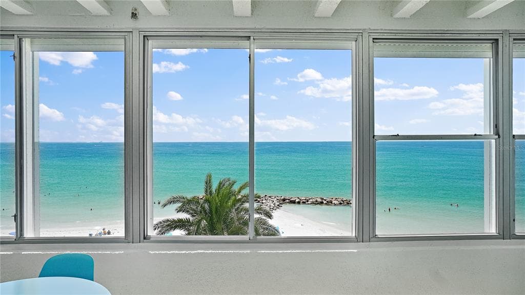 7000 BEACH PLAZA UNIT 607 ST PETE BEACH, FL 33706