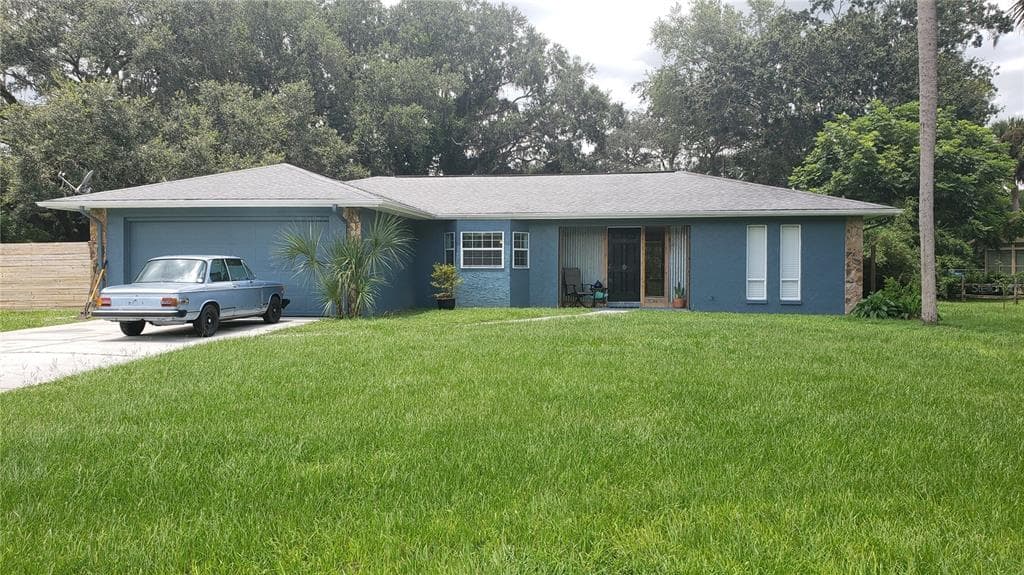 5033 BERNADETTE DRIVE ZEPHYRHILLS, FL 33541