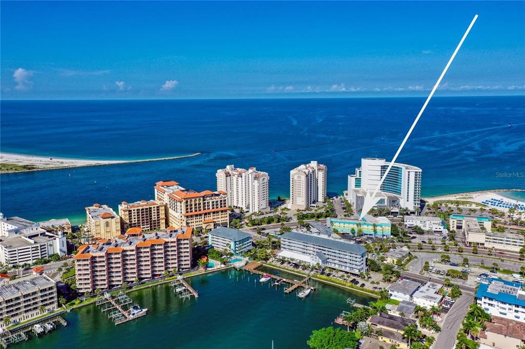 445 S GULFVIEW BOULEVARD UNIT 427 CLEARWATER, FL 33767