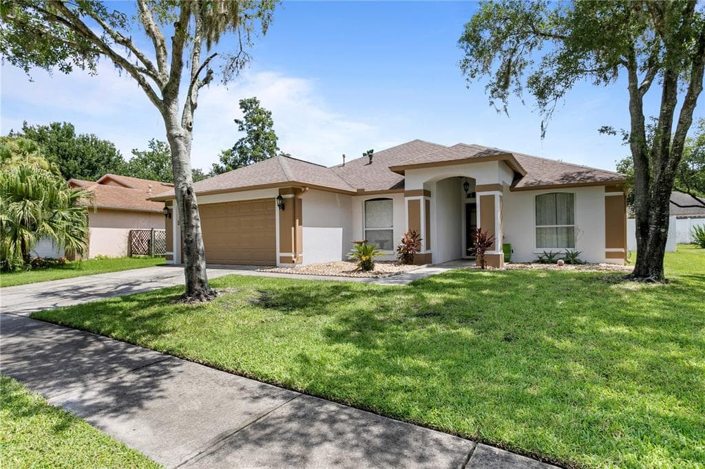 28353 TALL GRASS DRIVE WESLEY CHAPEL, FL 33543