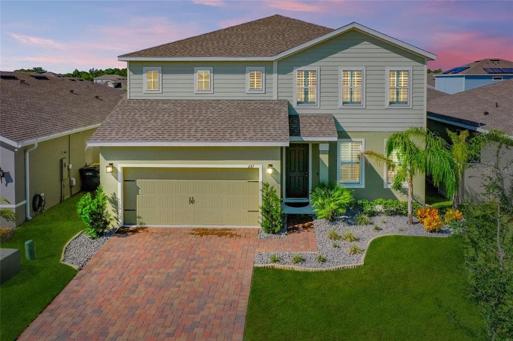 287 WHIRLAWAY DRIVE DAVENPORT, FL 33837