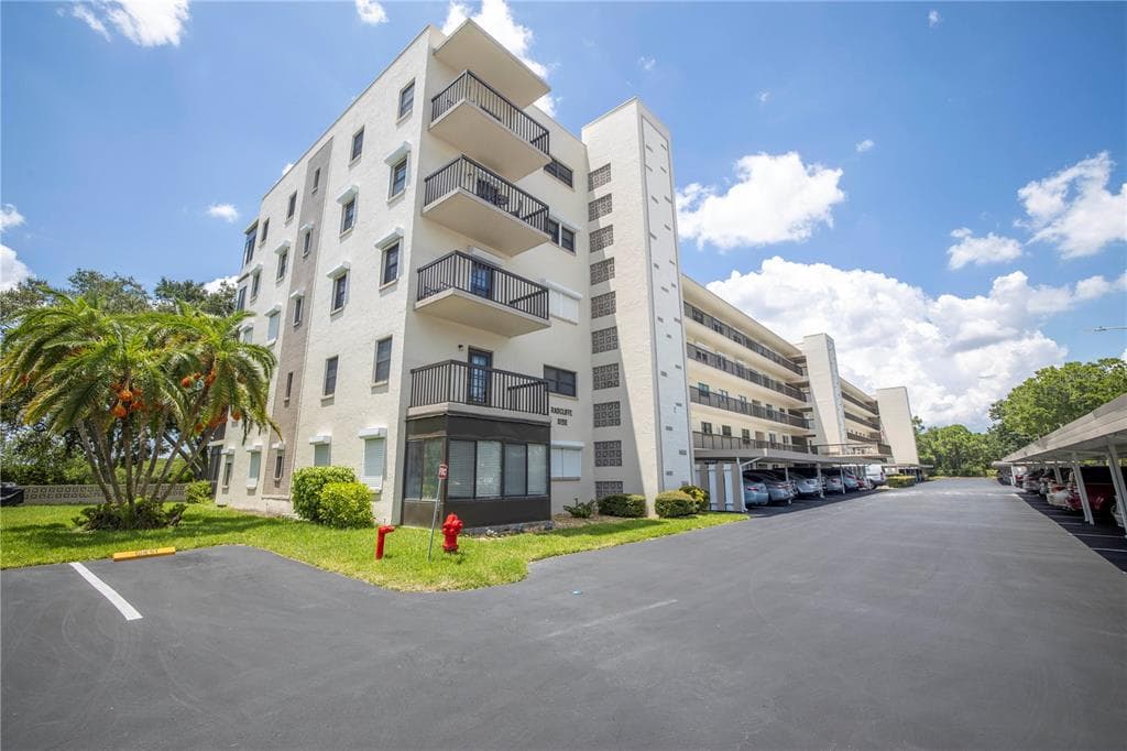 8198 TERRACE GARDEN DRIVE N UNIT 501