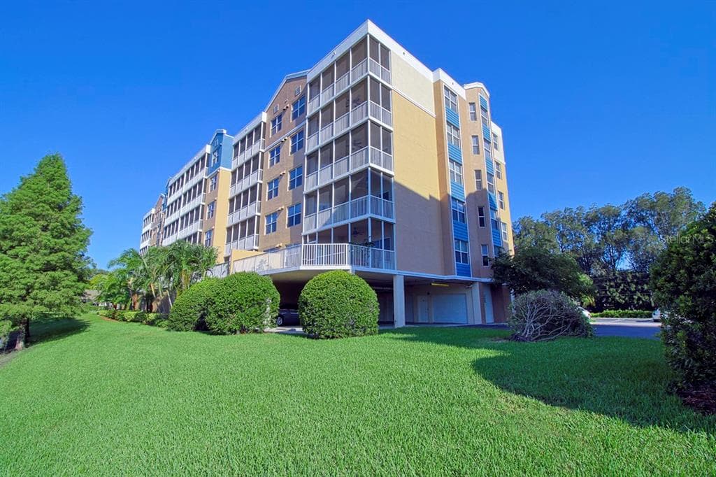 960 STARKEY ROAD UNIT 10101 LARGO, FL 33771
