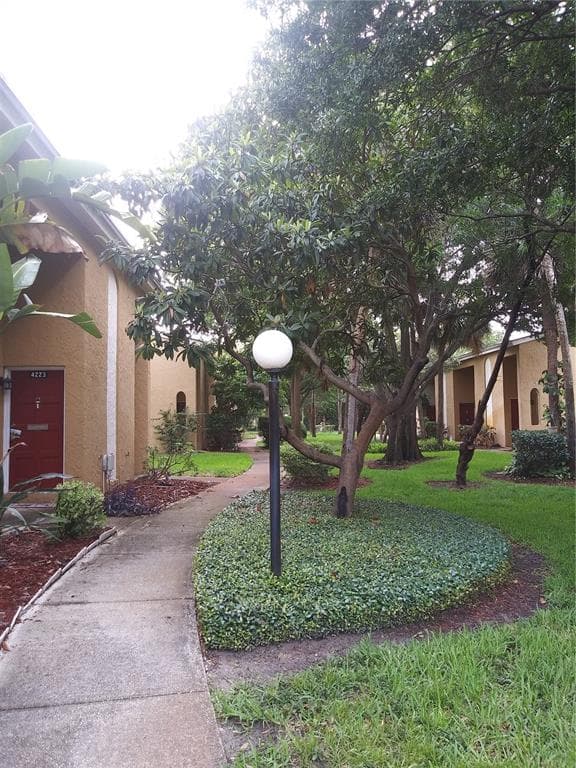 4227 LA DEGA COURT TAMPA, FL 33611