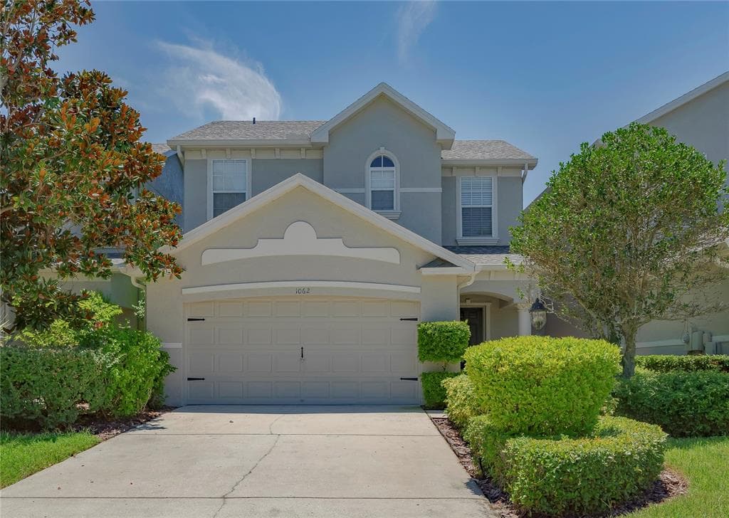 1062 BELLA VISTA DRIVE NE ST PETERSBURG, FL 33702