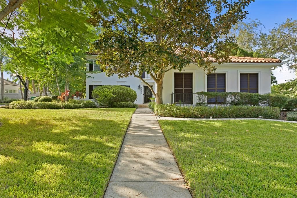4912 ANDROS DRIVE TAMPA, FL 33629