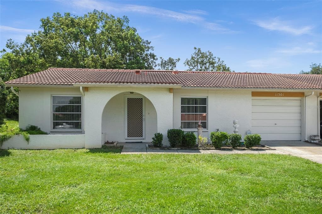 11301 STANSBERRY DRIVE PORT RICHEY, FL 34668