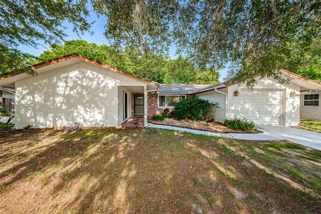 5019 MEADOWLARK LANE NEW PORT RICHEY, FL 34653