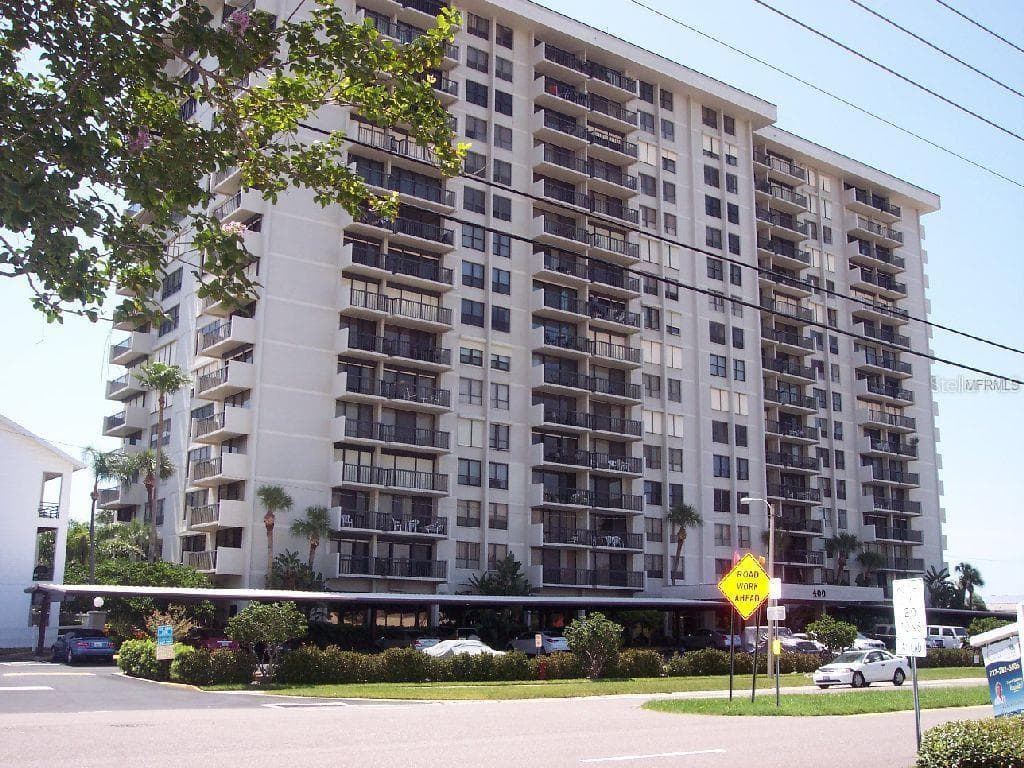 400 ISLAND WAY UNIT 808 CLEARWATER, FL 33767
