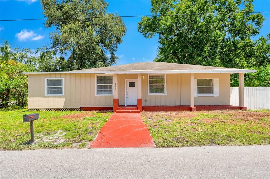 8005 N 17TH STREET TAMPA, FL 33604