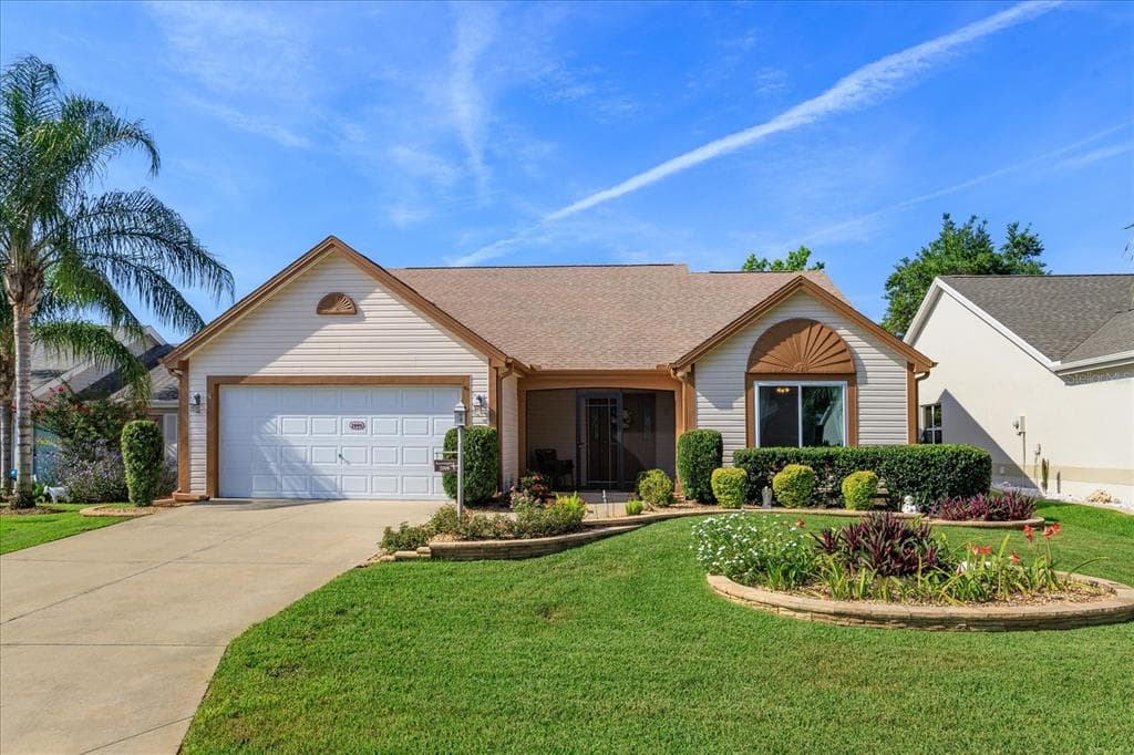 2008 SALINAS AVENUE THE VILLAGES, FL 32159
