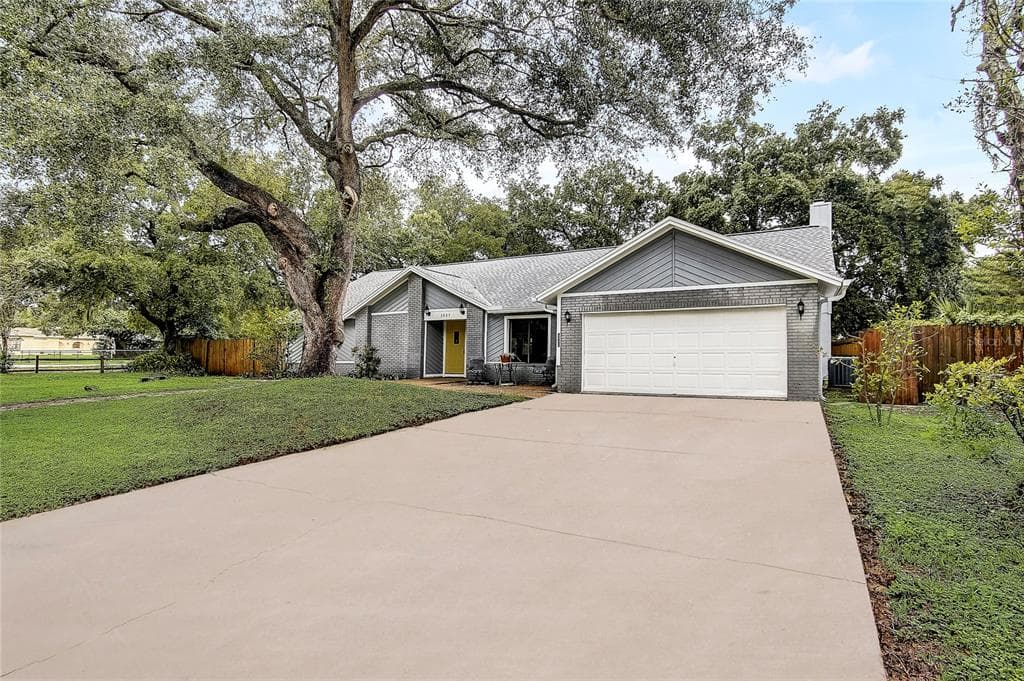 3001 AVALON TERRACE DRIVE VALRICO, FL 33596