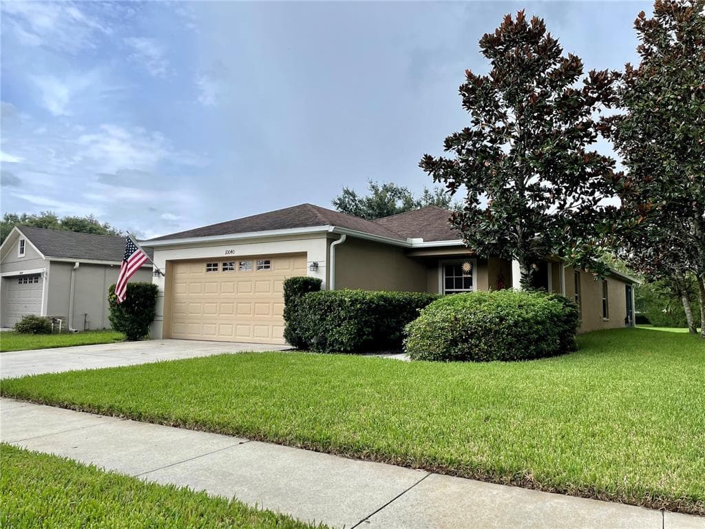 10040 LANDPORT WAY LAND O LAKES, FL 34638