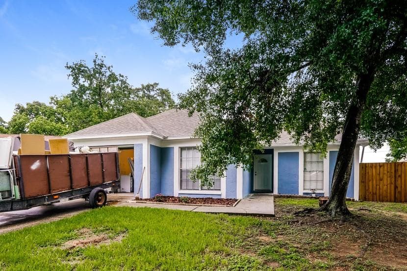 1948 CROWN PARK DRIVE VALRICO, FL 33594