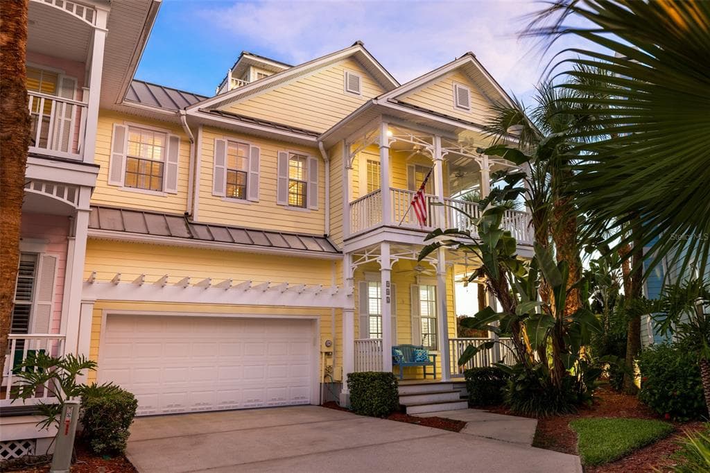942 HEMINGWAY CIRCLE TAMPA, FL 33602