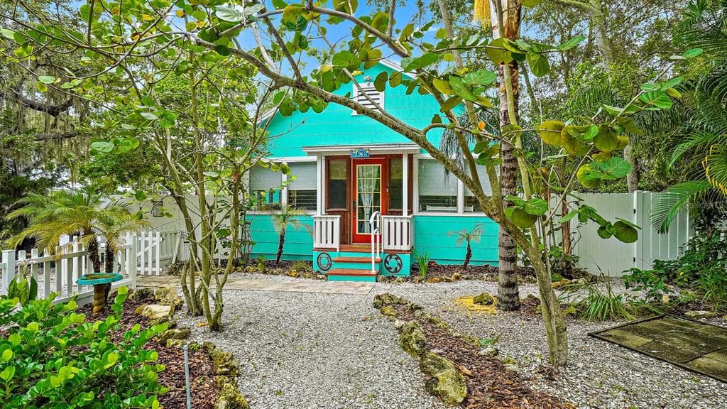 5135 30TH AVENUE S GULFPORT, FL 33707