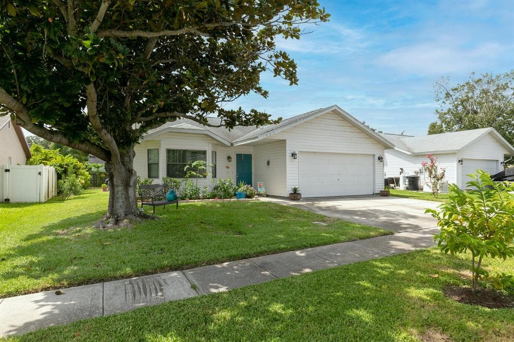 1885 FEATHER TREE CIRCLE CLEARWATER, FL 33765