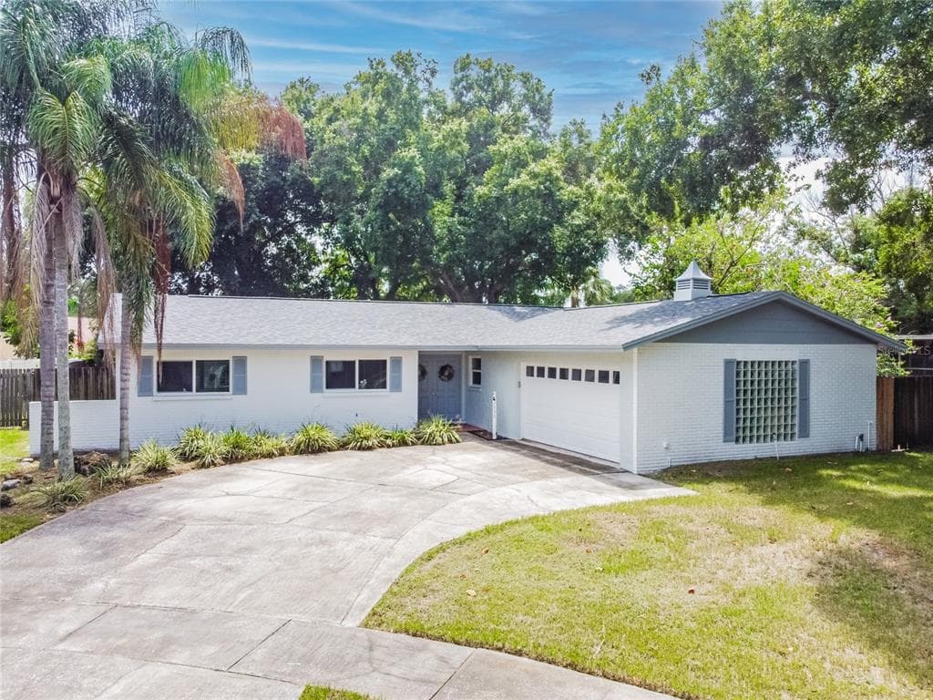 7539 MEADOW DRIVE TAMPA, FL 33634