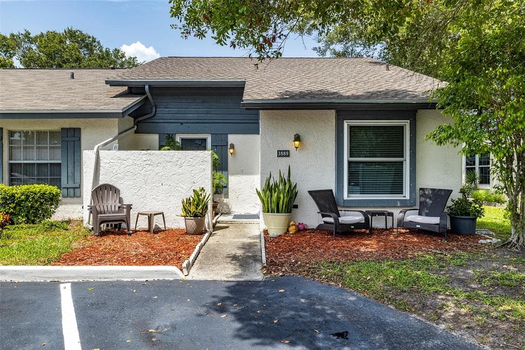 3889 EL CAMINO COURT LARGO, FL 33771