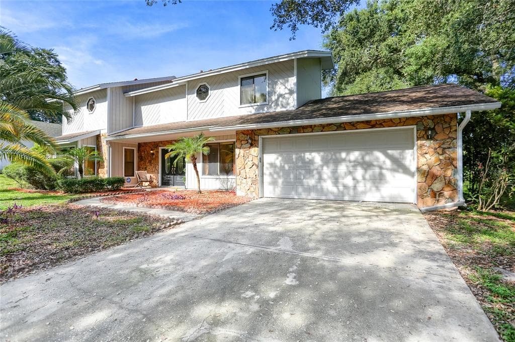 2789 VALENCIA LANE W PALM HARBOR, FL 34684