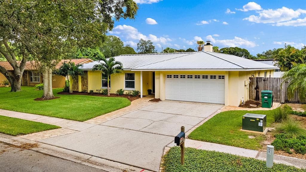 12451 93RD AVENUE SEMINOLE, FL 33772