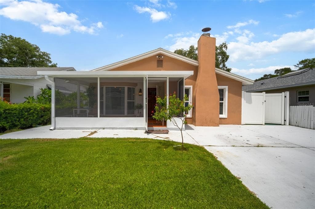 4019 N 4TH AVENUE ST PETERSBURG, FL 33713