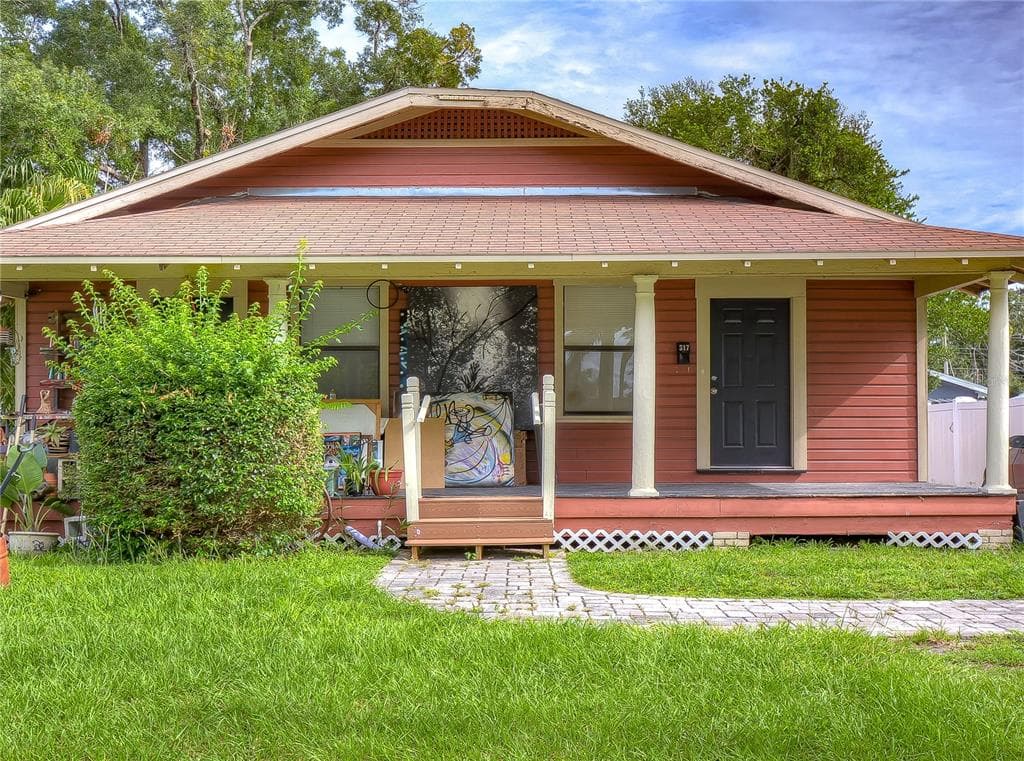 319 W CURTIS STREET TAMPA, FL 33603