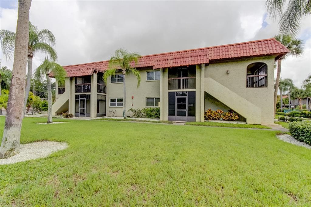 1003 S BAYSHORE BOULEVARD UNIT 202 SAFETY HARBOR, FL 34695